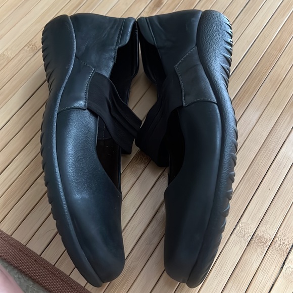 NAOT Koa Mary Jane Shoes Size 40 L9 EUC - Picture 3 of 7